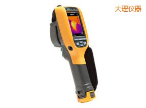 �������x